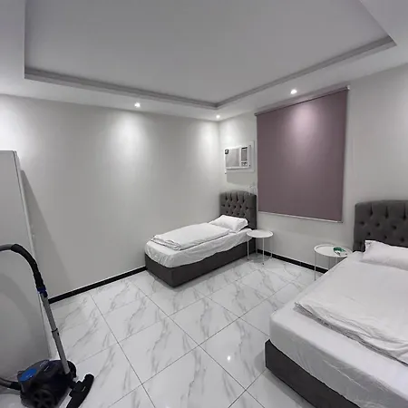 شقة اربع غرف نوم بصالة أنيقة Jeddah Exterior photo