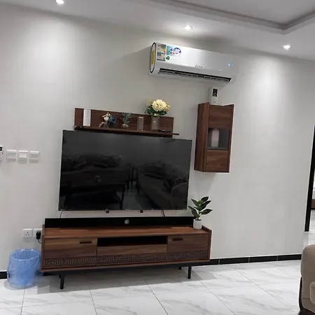 شقة اربع غرف نوم بصالة أنيقة Jeddah Exterior photo