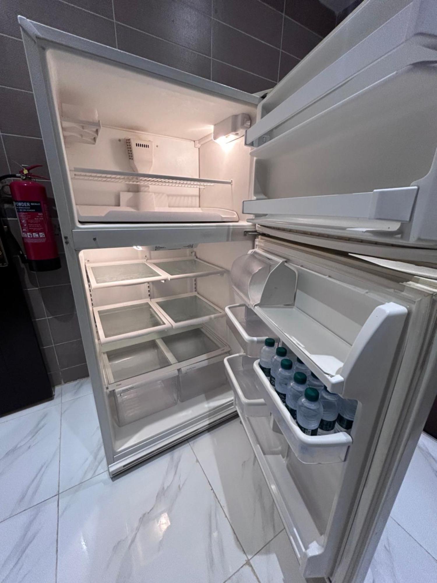 Apartment اربع غرف نوم بصالة أنيقة